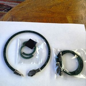 Elegant Green Snake Jewelry Set